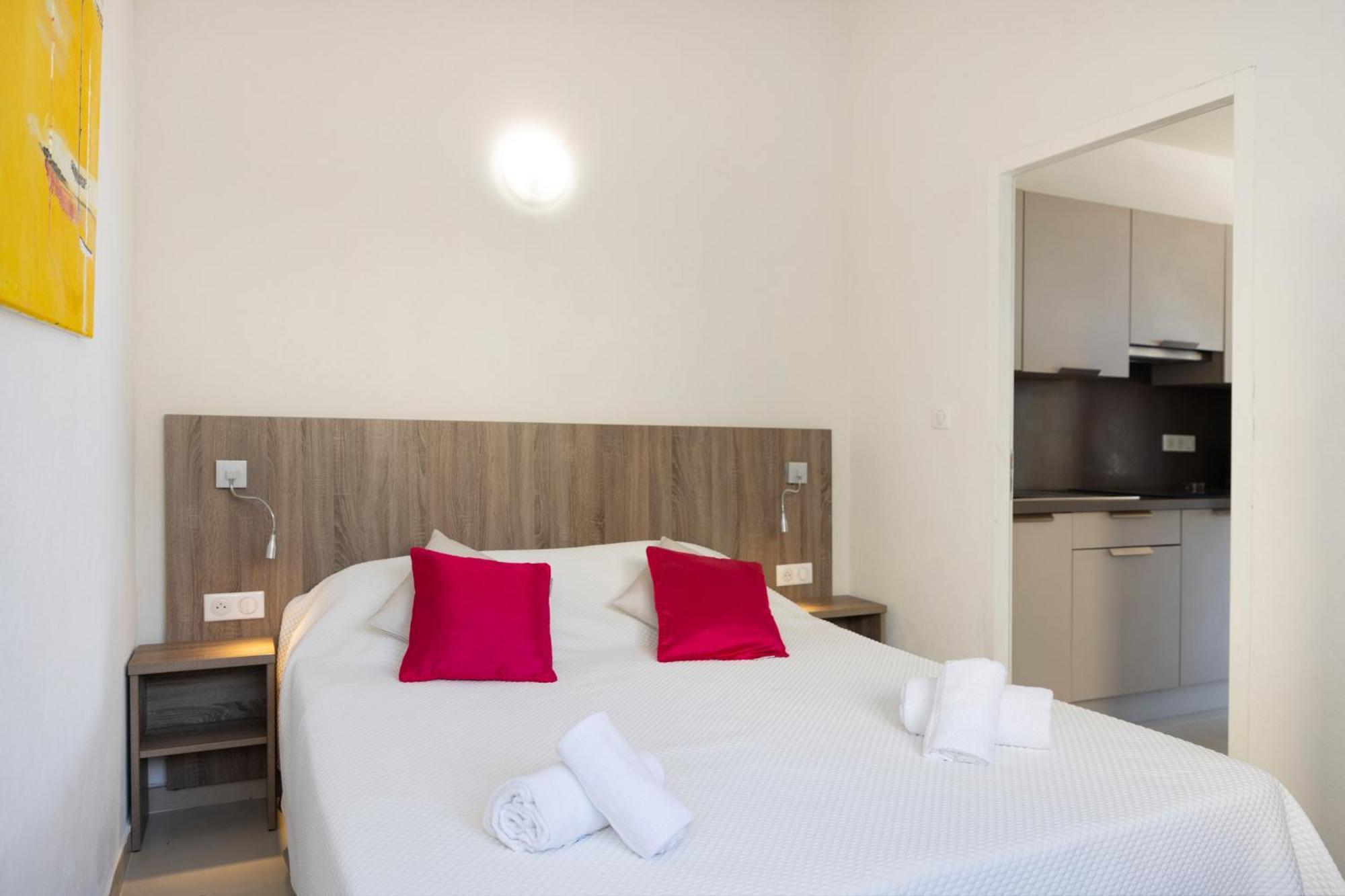 Hotel Et Residence Ta Kladia - Omigna Cargèse Kültér fotó